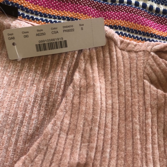 J crew puff sleeve rib knit top, sz s, NWT - Picture 3 of 6